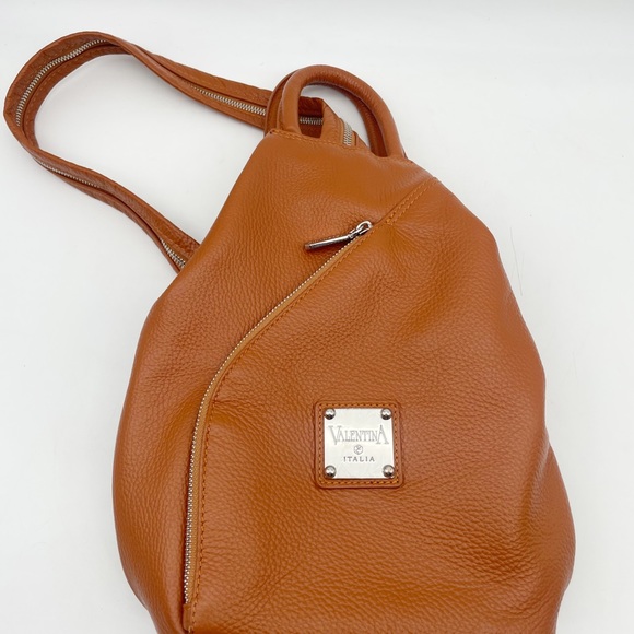Made In Italy Leather Sling Backpack From Valentina Medium Size - Picture 2 of 11